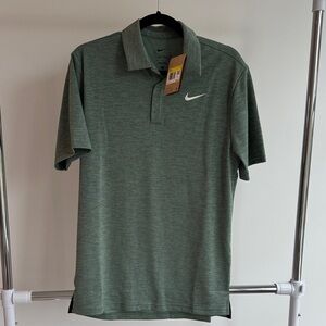 Nike Men's Green Polo Shirt